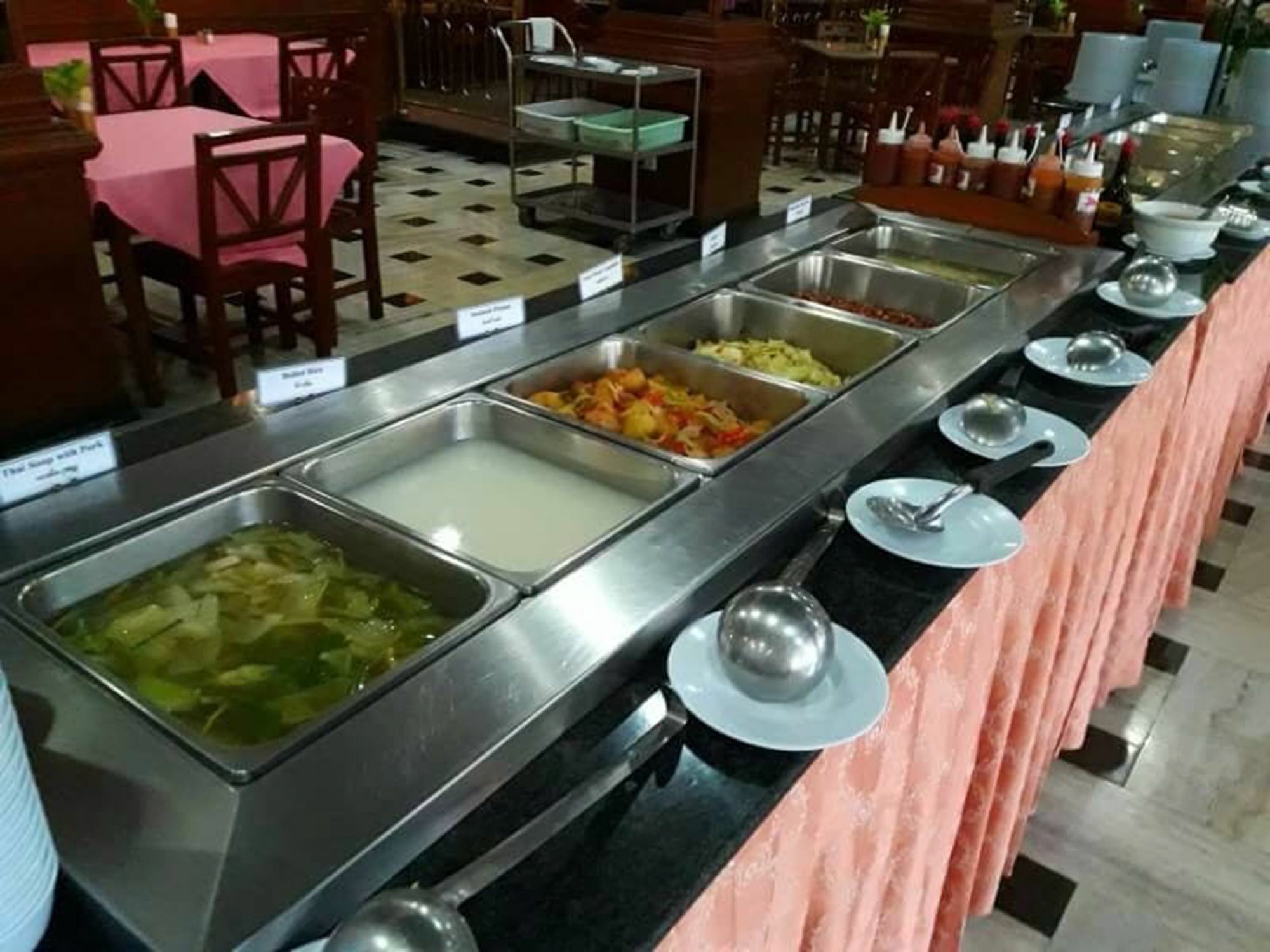 Royal Palace Hotel Pattaya Eksteriør bilde
