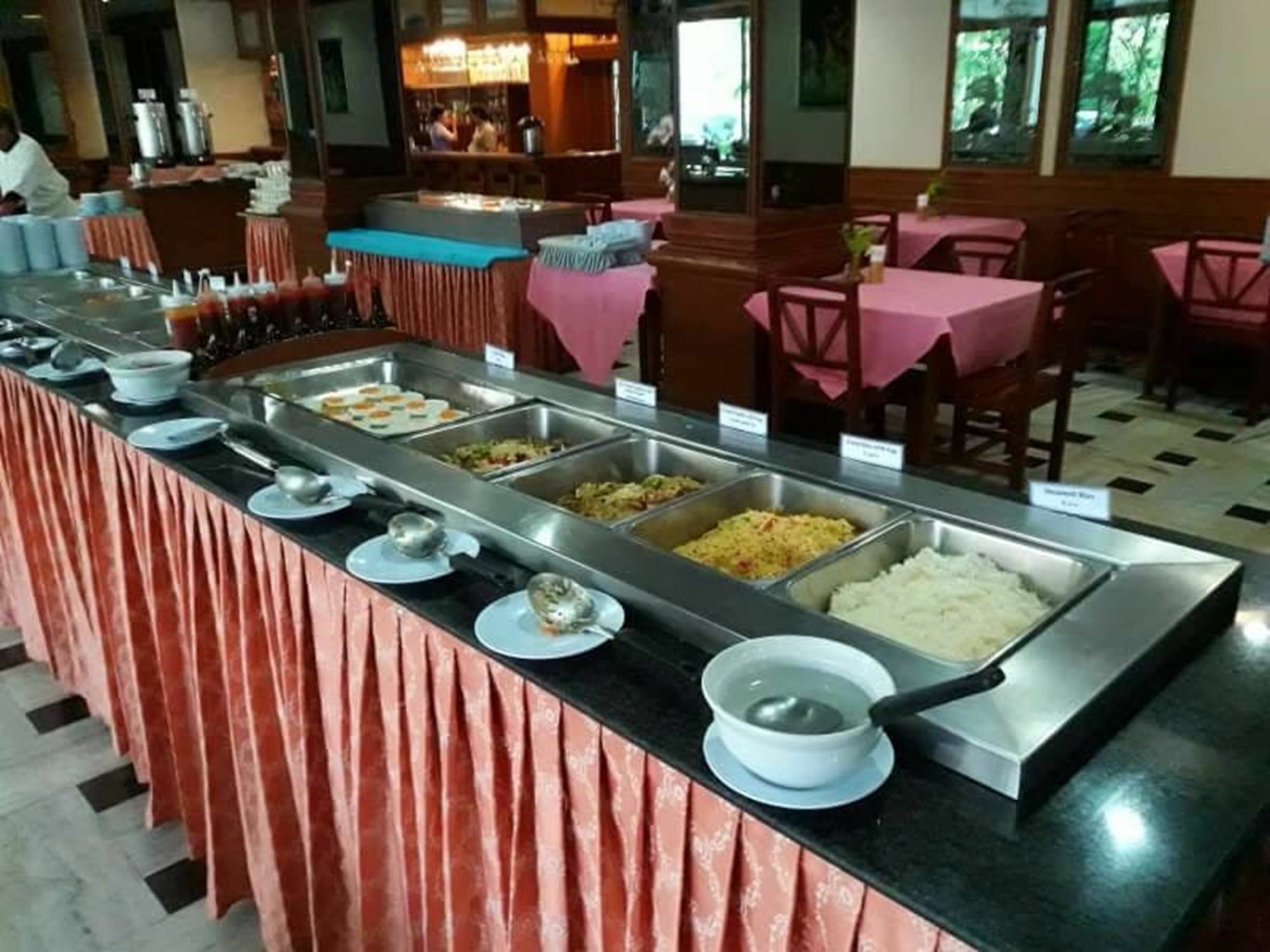 Royal Palace Hotel Pattaya Eksteriør bilde